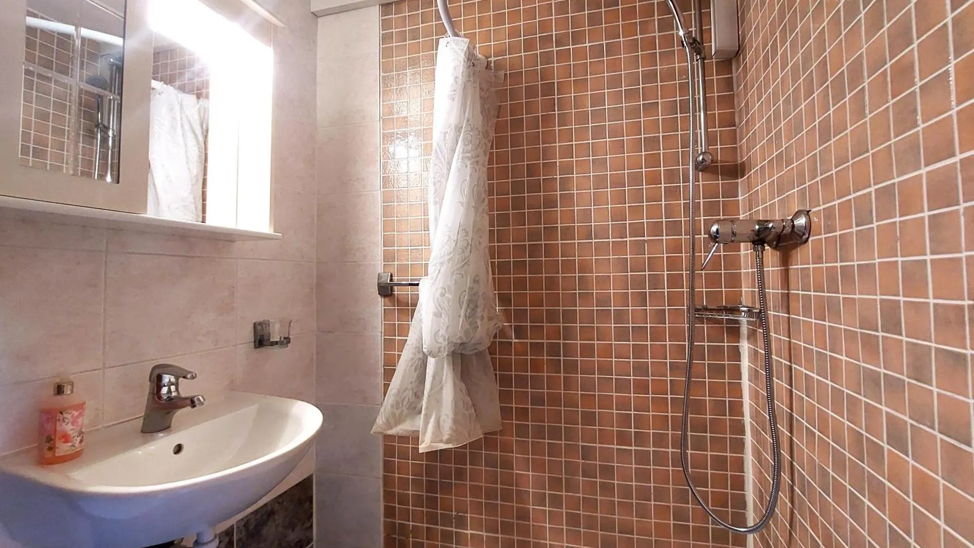Mara House With Apartments Konukevi Murine